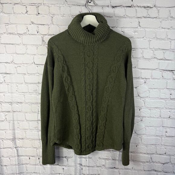 SOLD -Do NOT PURCHASELL Bean Cable Knit Cotton Turtleneck Sweater Size M - Picture 1 of 6